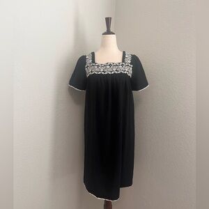 Old Navy Embroidered Floral Mini Dress